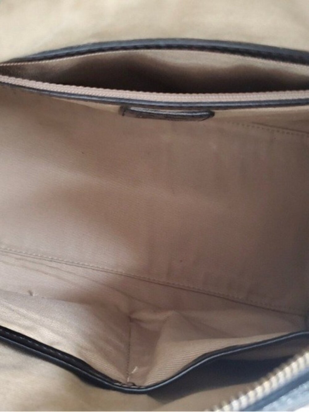 BURBERRY CHESTER BAG BEIGE/BLACK NOVA CHECK PVC & PATENT LEATHER - Picture 3 of 7